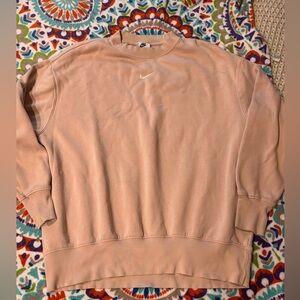 Nike Women's Crew Neck Sweater - Pink